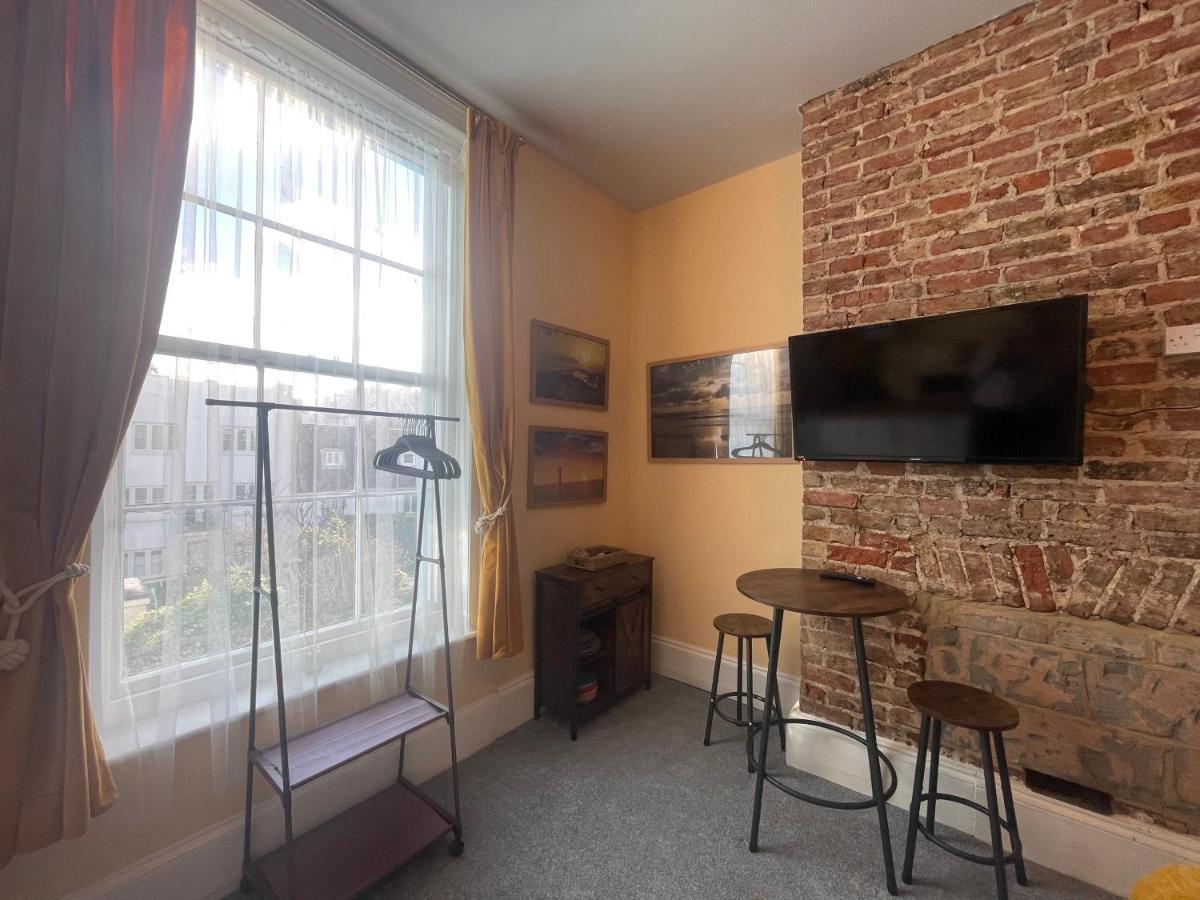 Sun Shack Apartment Brighton Exterior photo